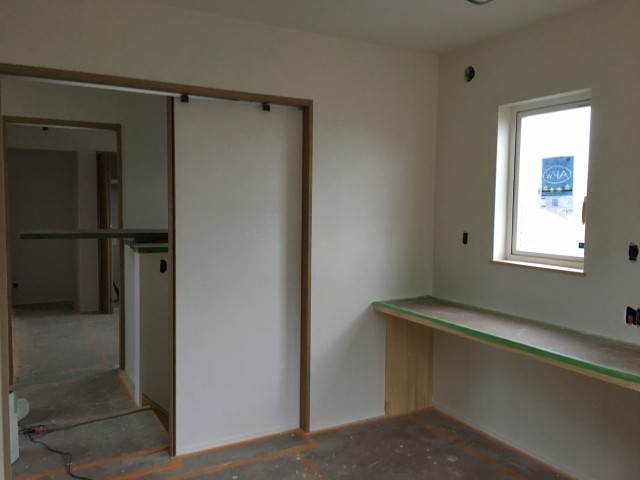 38253987-1A6D-4503-ADBD-AF2E9945FCCD